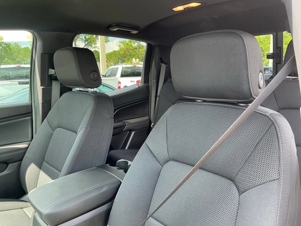 Used 2026 GMC Canyon Elevation RWD image 30