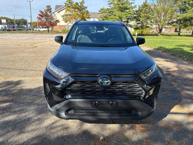 Used 2022 Toyota RAV4 LE AWD/4WD image 11