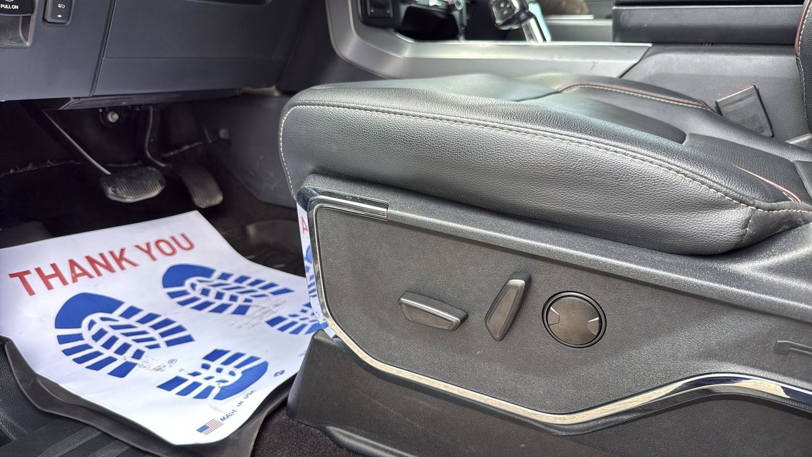 Certified 2023 Ford F150 Lariat w/ Trailer Tow Package image 11