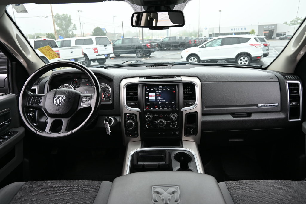 Used 2018 RAM 1500 Big Horn AWD/4WD image 25