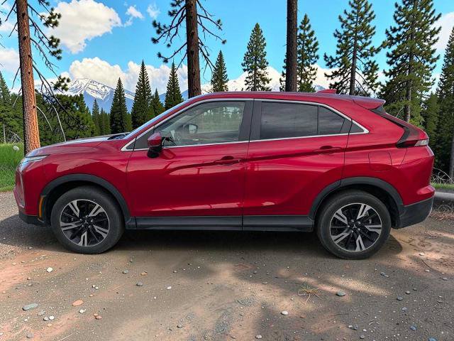 Used 2025 Mitsubishi Eclipse Cross SE AWD/4WD image 2