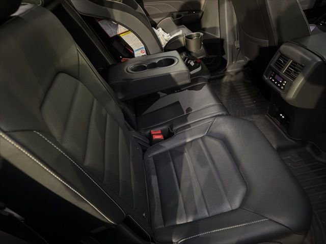 Used 2021 Volkswagen Atlas SEL Premium image 18