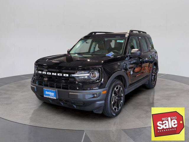 Certified 2023 Ford Bronco Sport Outer Banks w/ Tech Package AWD/4WD image 1