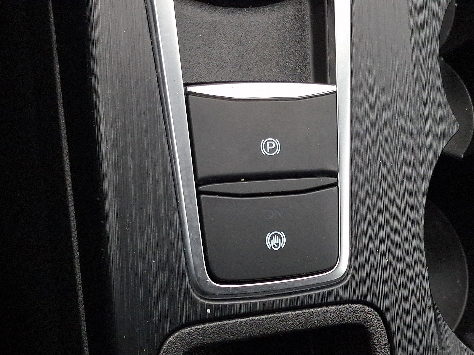 Certified 2024 Ford Escape ST-Line w/ Tech Pack #1 image 23