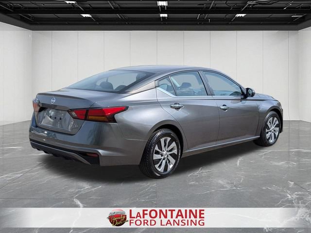 Used 2022 Nissan Altima 2.5 S FWD image 5