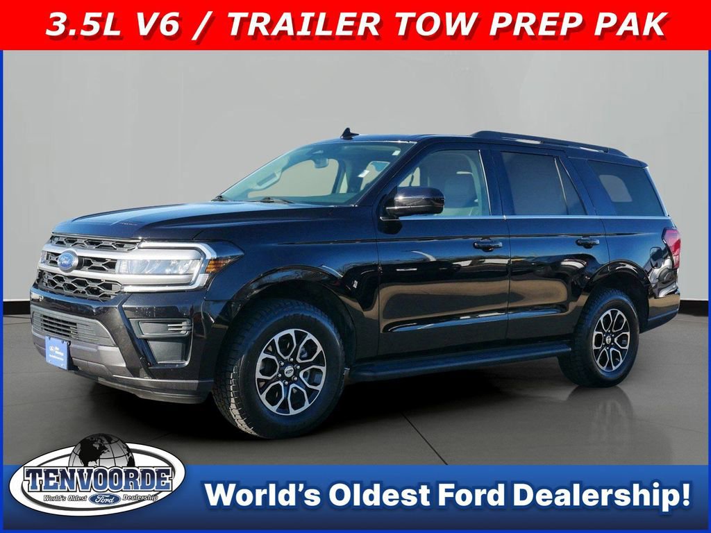 Certified 2024 Ford Expedition XLT image 1