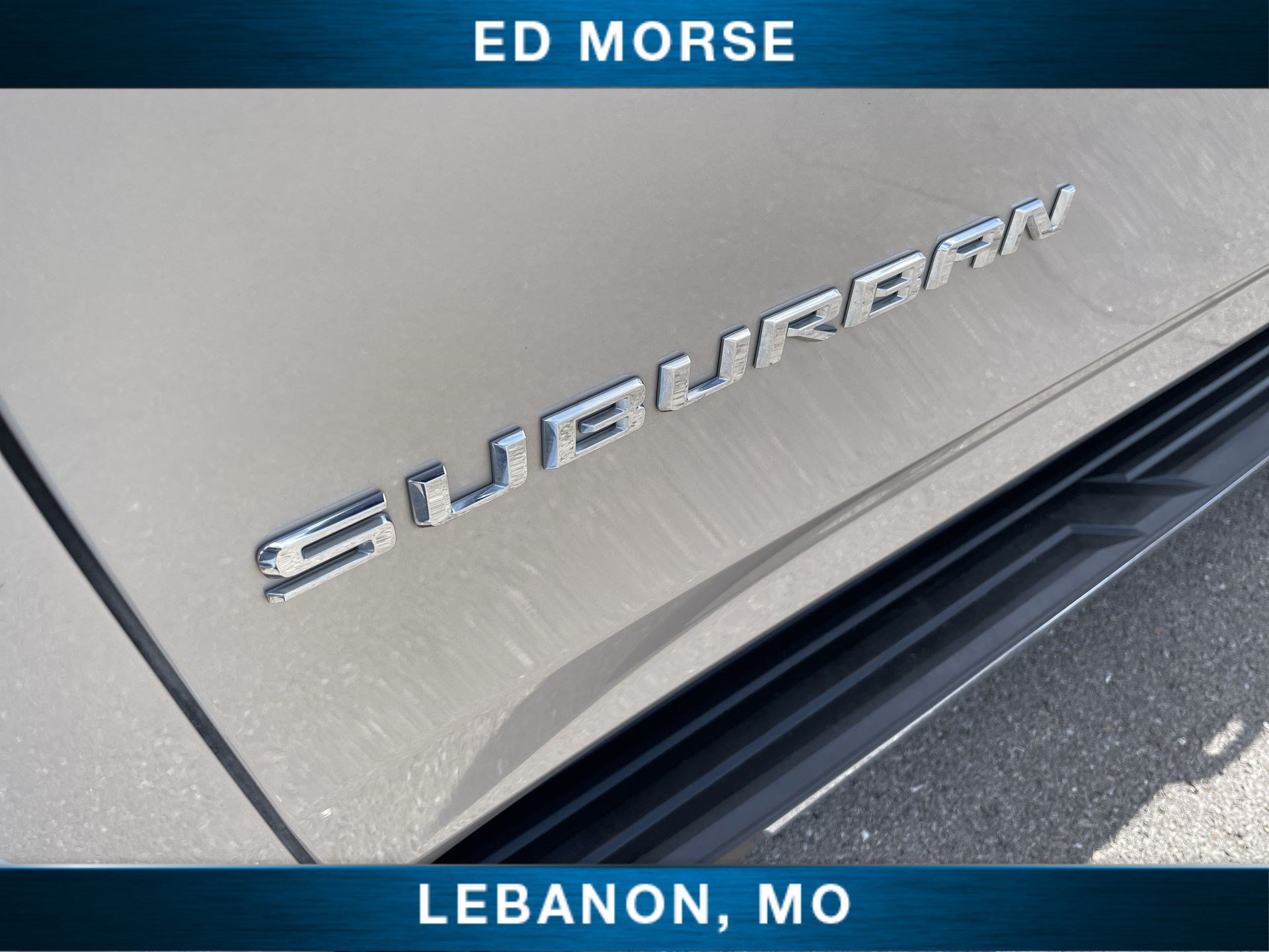 Used 2021 Chevrolet Suburban LT w/ LT Signature Plus Package AWD/4WD image 31