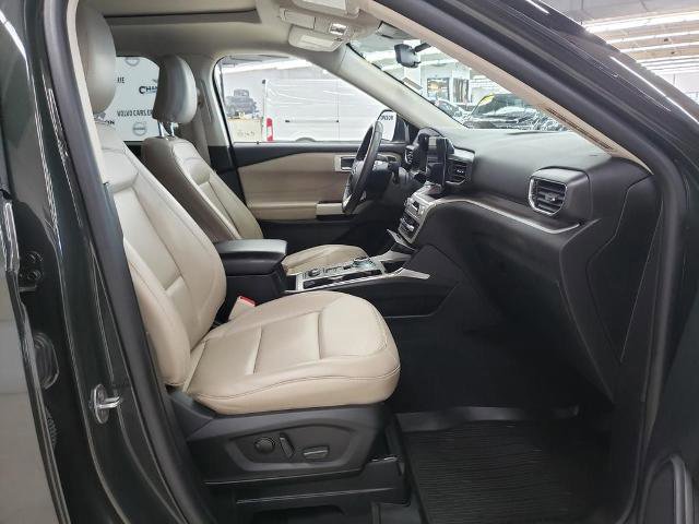 Certified 2023 Ford Explorer XLT w/ Equipment Group 202A AWD/4WD image 19
