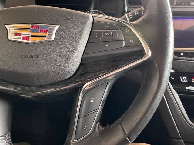 Used 2023 Cadillac XT5 Premium Luxury AWD/4WD image 16