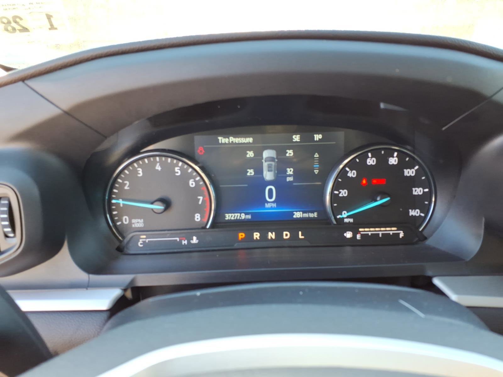 Certified 2022 Ford Explorer XLT image 17