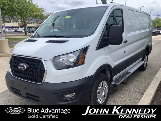 Certified 2025 Ford Transit 250 Low Roof w/ Exterior Upgrade Package RWD image 6