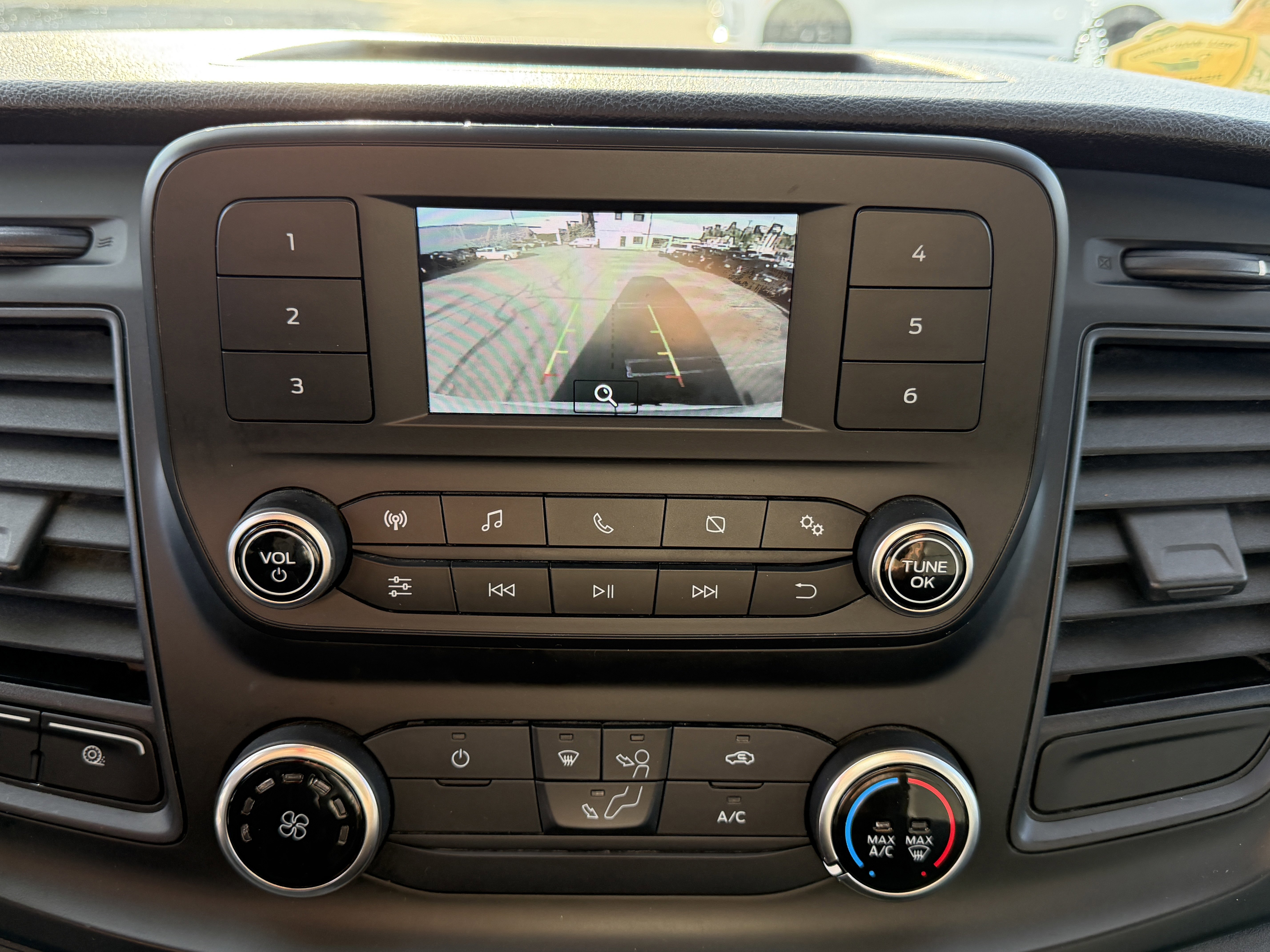 Certified 2023 Ford Transit 250 Medium Roof AWD image 21