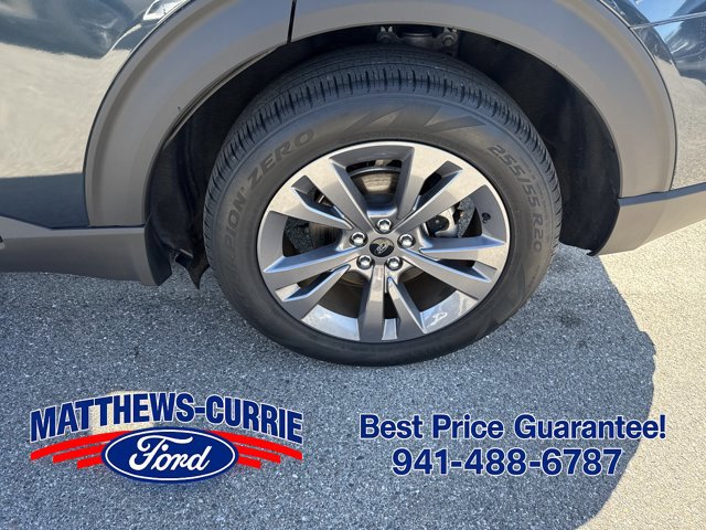 Certified 2023 Ford Explorer XLT w/ Equipment Group 202A RWD image 16