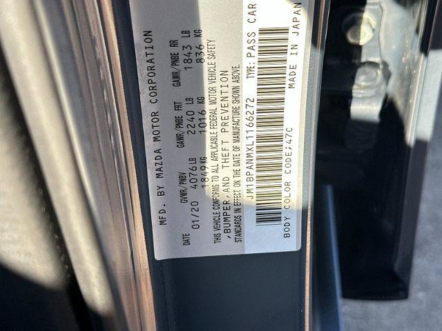 Used 2020 MAZDA MAZDA3 Hatchback w/ Premium Package FWD image 28
