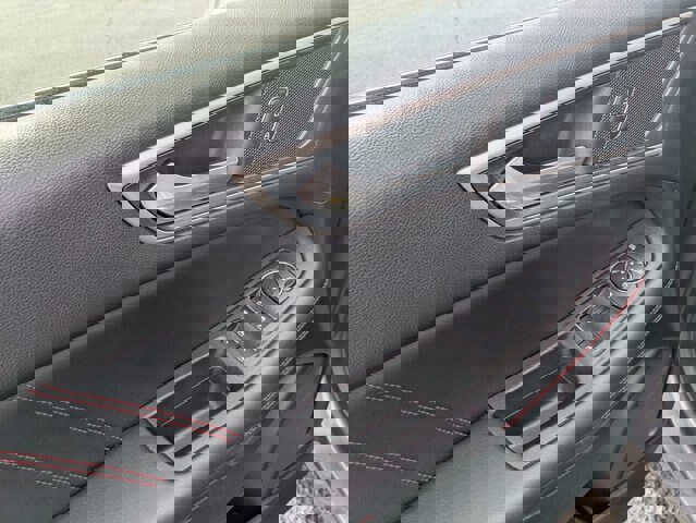 Certified 2022 Ford Edge ST-Line image 13