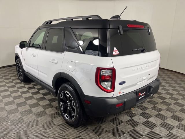 Certified 2025 Ford Bronco Sport Outer Banks w/ Outer Banks Tech Package+ image 3