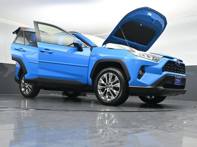 Used 2021 Toyota RAV4 XLE Premium AWD/4WD image 52