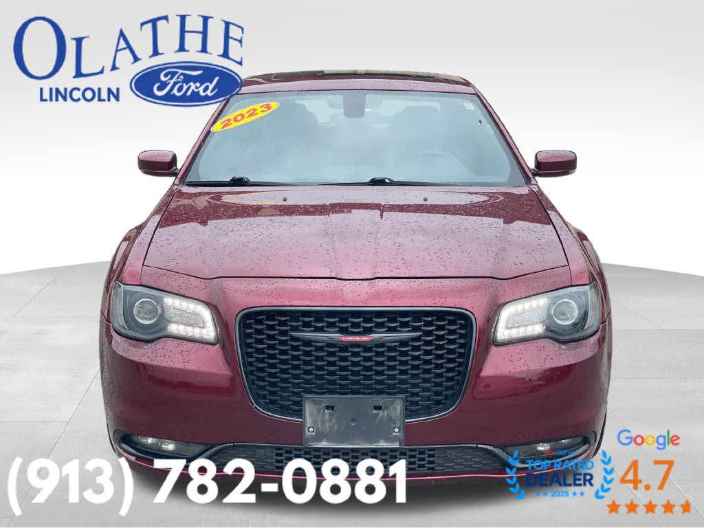 Used 2023 Chrysler 300 S RWD image 8