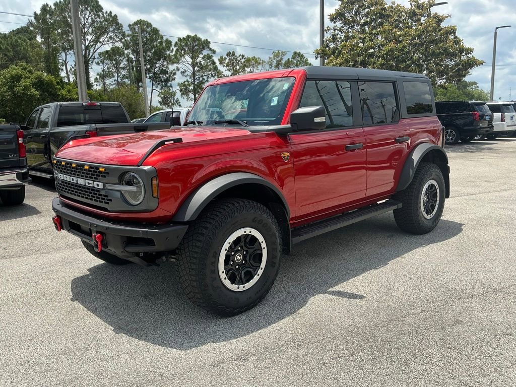 Certified 2023 Ford Bronco Badlands AWD/4WD image 1
