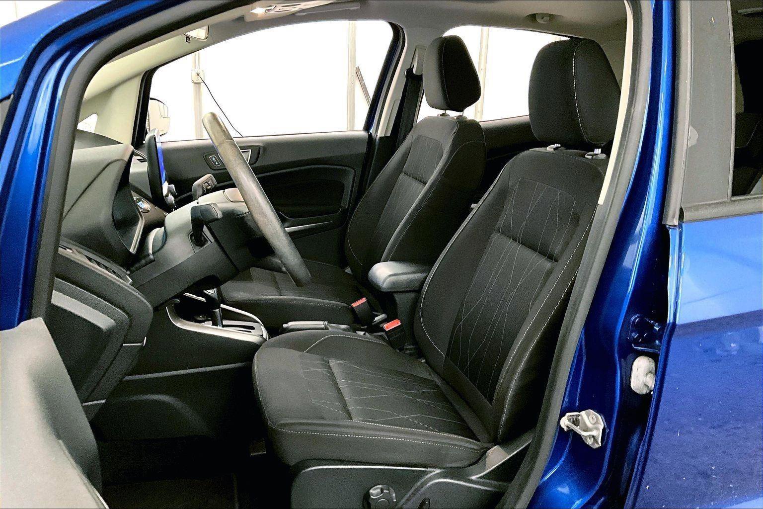 Certified 2020 Ford EcoSport SE image 24