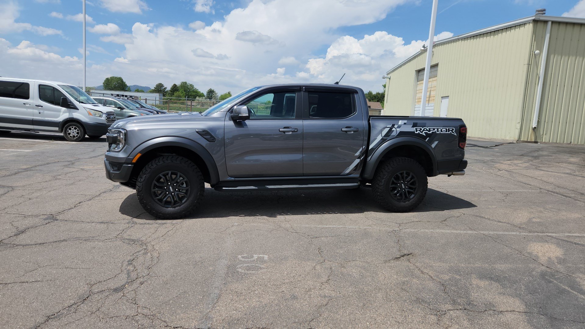 Certified 2025 Ford Ranger Raptor AWD/4WD image 6