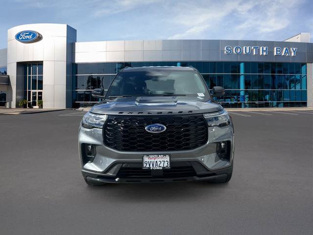 Certified 2025 Ford Explorer ST-Line w/ Premium Package RWD image 8