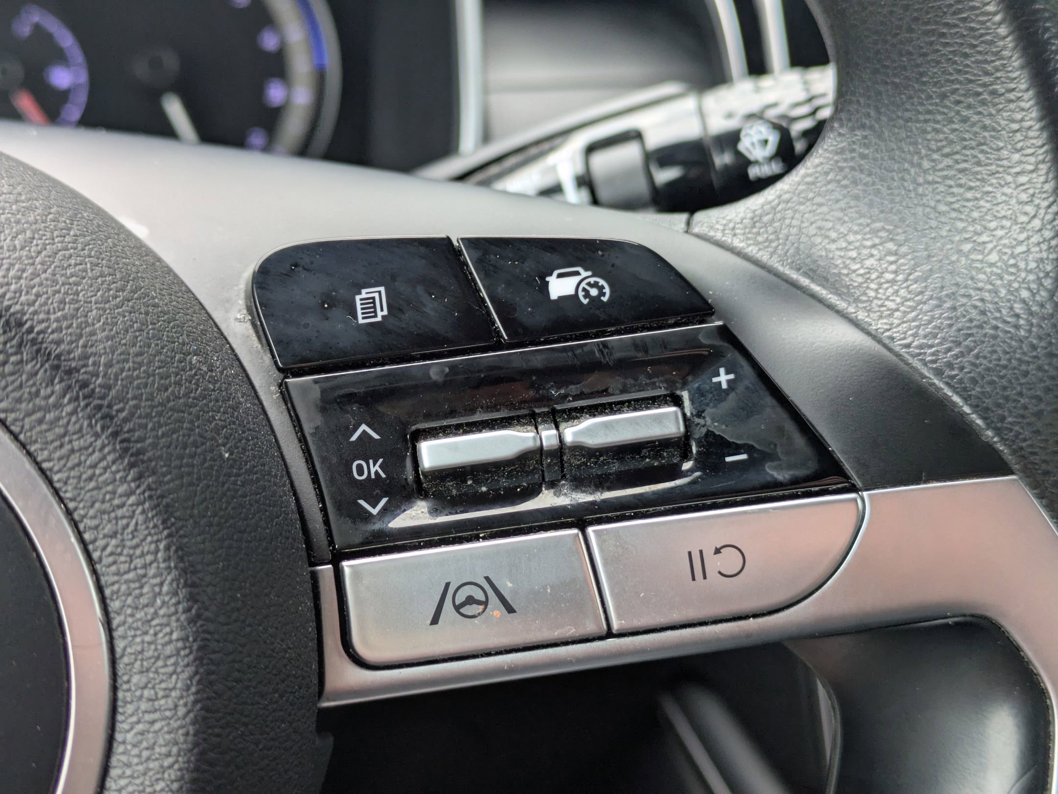Used 2022 Hyundai Santa Cruz SEL FWD image 16
