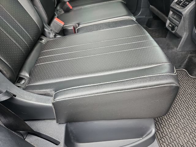 Used 2024 Volkswagen Tiguan SE AWD/4WD image 29