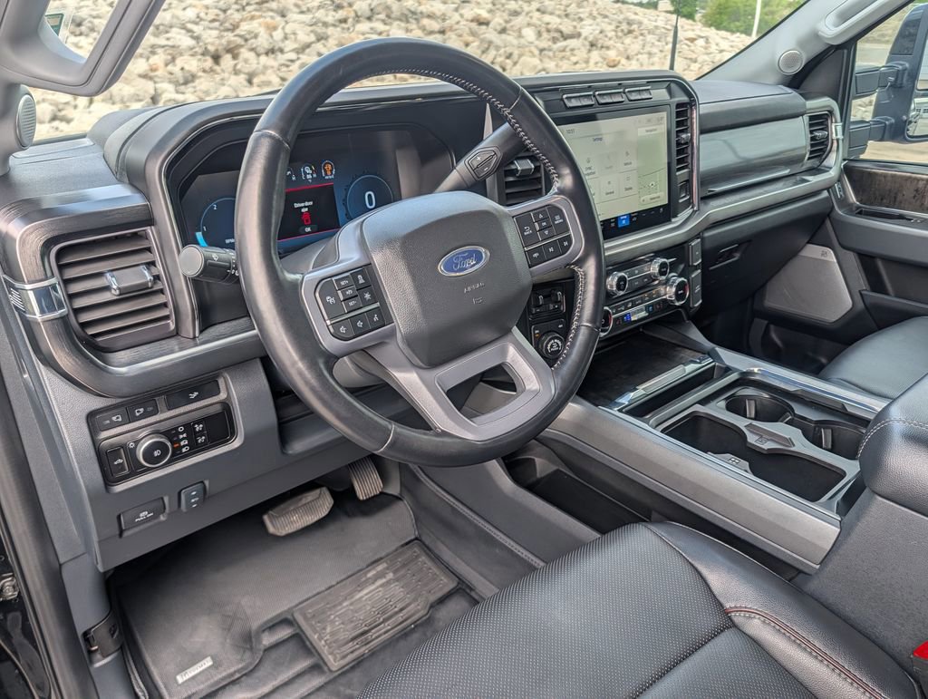 Certified 2023 Ford F250 Lariat w/ Lariat Ultimate Package image 13