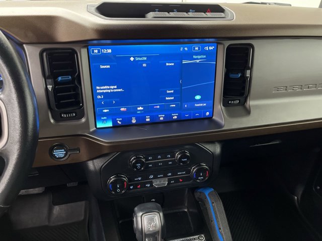 Certified 2022 Ford Bronco Outer Banks AWD/4WD image 16