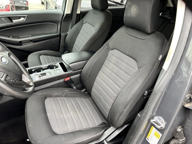 Certified 2021 Ford Edge SE image 12