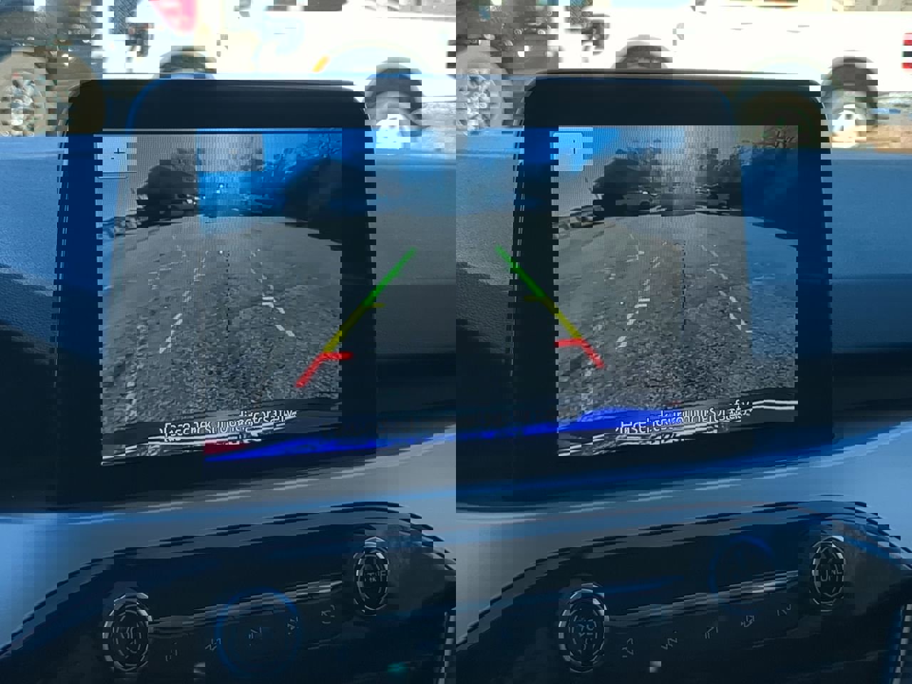 Certified 2020 Ford Escape SE image 18