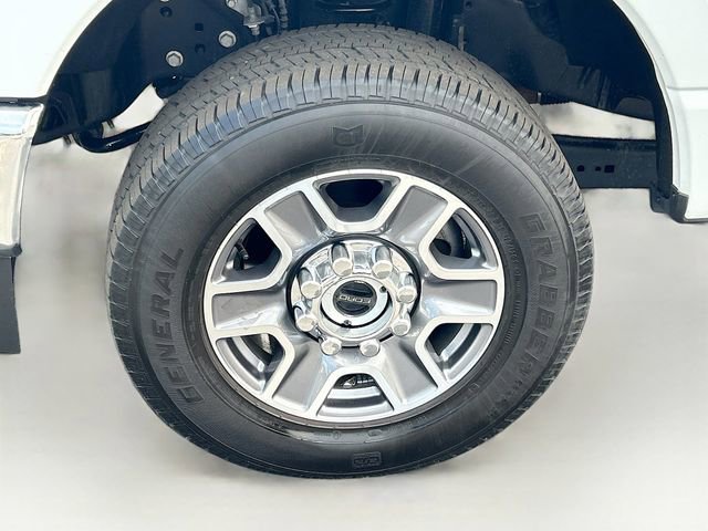 Certified 2025 Ford F250 XLT AWD/4WD image 31