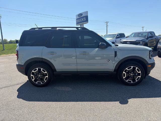 Certified 2024 Ford Bronco Sport Outer Banks AWD/4WD image 2