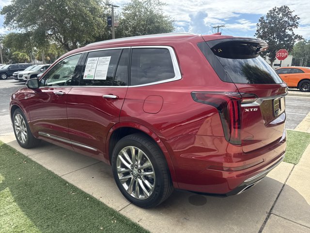 Used 2021 Cadillac XT6 Premium Luxury FWD image 7