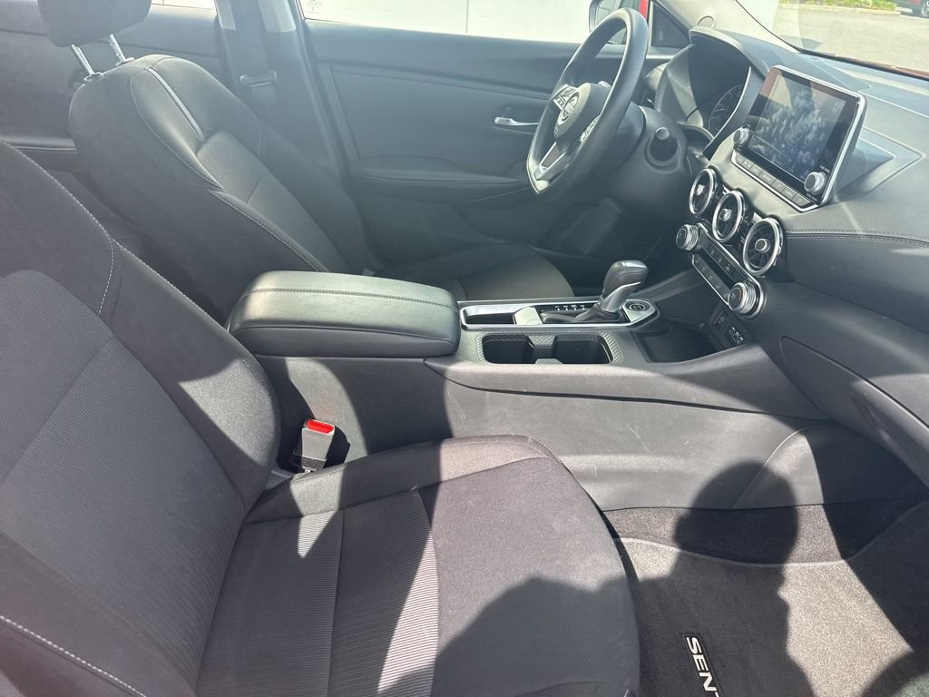Used 2024 Nissan Sentra SV image 29