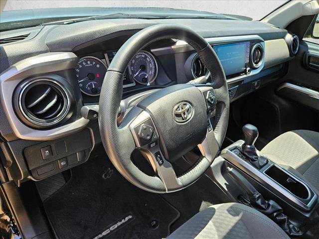 Used 2022 Toyota Tacoma SR5 w/ SR5 Appearance Package (SM) RWD image 10