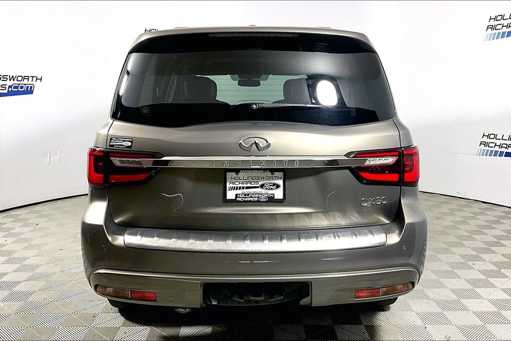 Used 2019 INFINITI QX80 Luxe AWD/4WD image 4