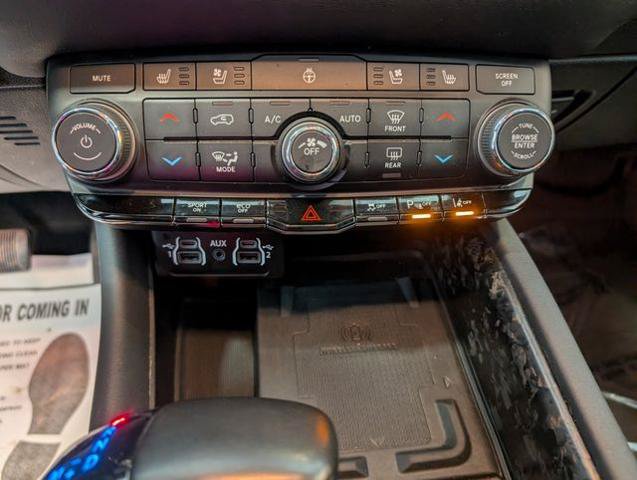 Used 2024 Dodge Durango R/T AWD/4WD image 26