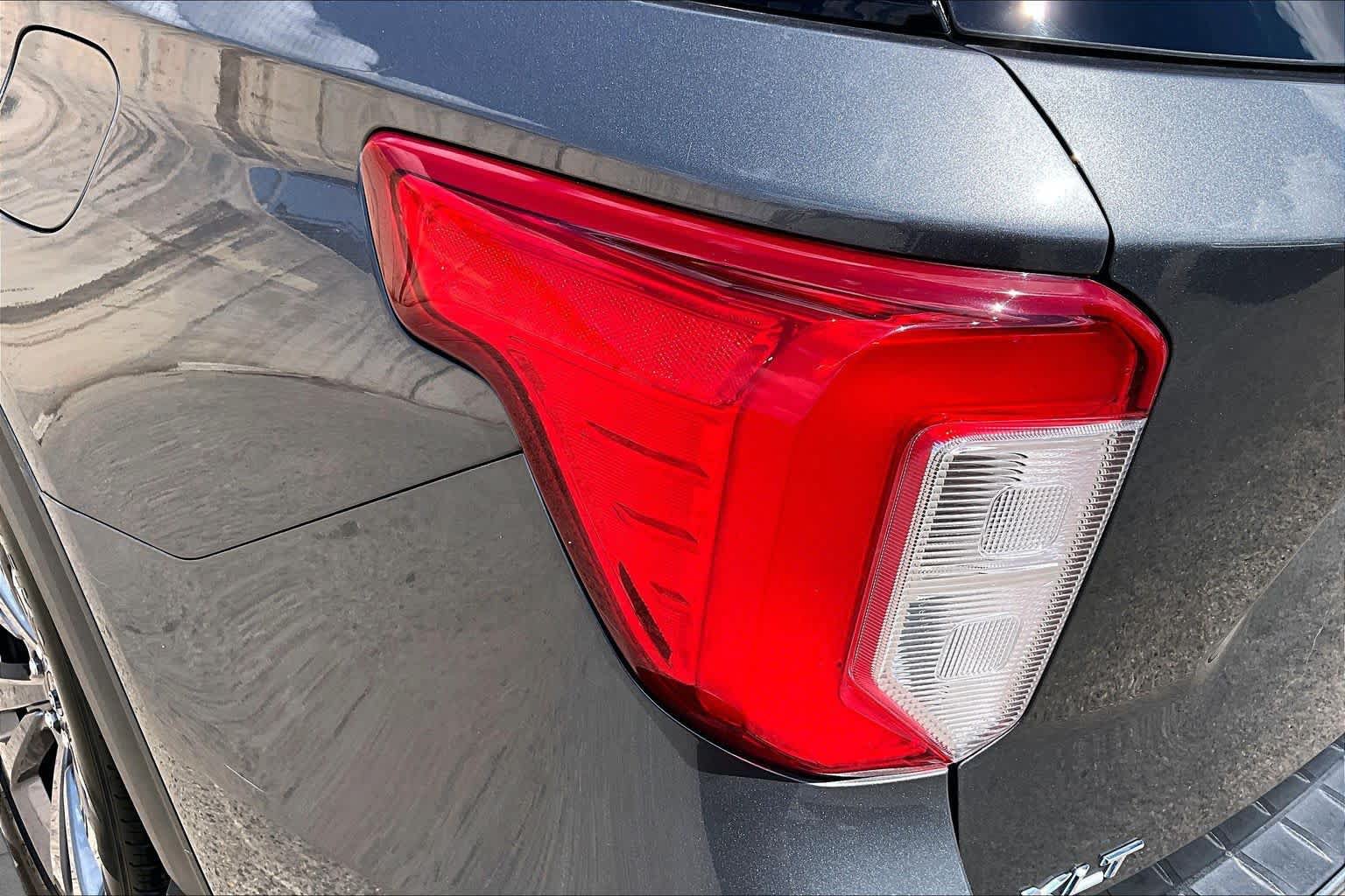 Certified 2023 Ford Explorer XLT w/ Equipment Group 202A RWD image 28