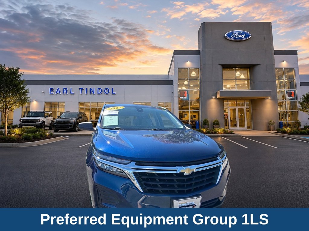 Used 2022 Chevrolet Equinox LS FWD image 2