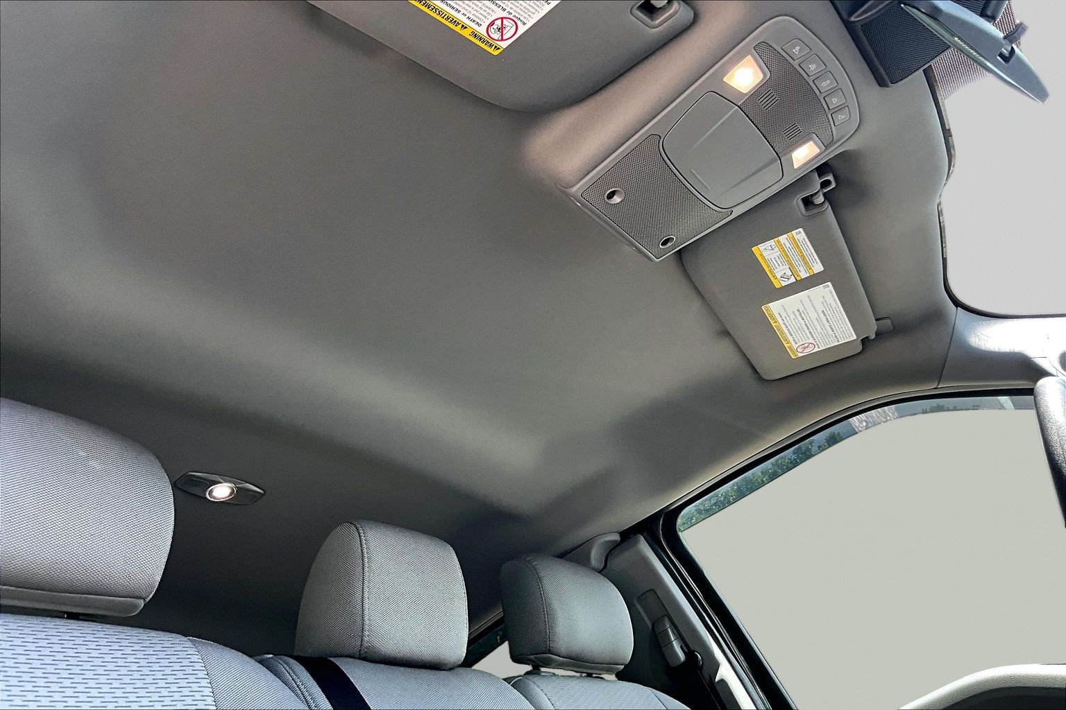 Certified 2020 Ford F350 XLT w/ XLT Premium Package AWD/4WD image 17