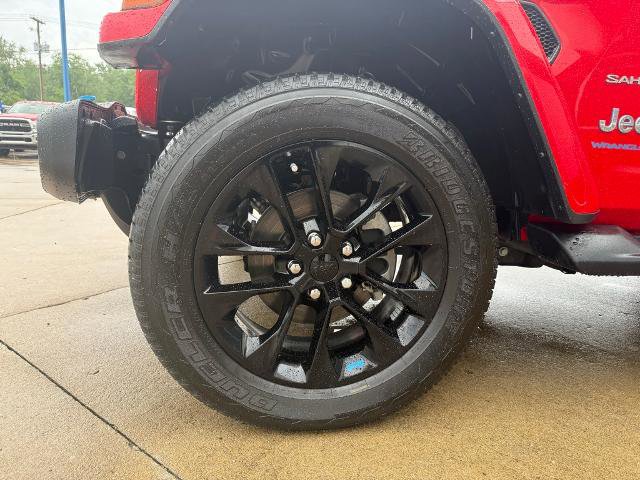 Used 2023 Jeep Wrangler Unlimited Sahara w/ Cold Weather Group image 4