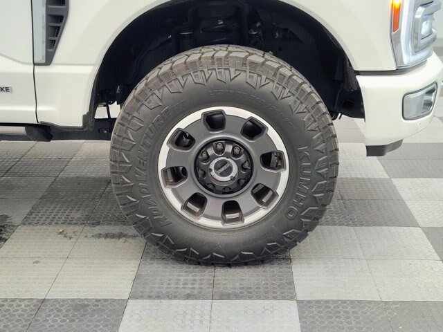 Certified 2024 Ford F250 Platinum w/ Tremor Off-Road Package AWD/4WD image 20