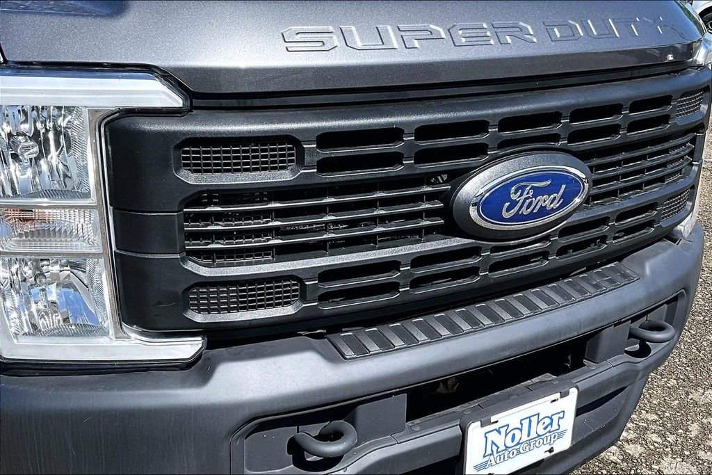 Certified 2024 Ford F350 XL AWD/4WD image 29