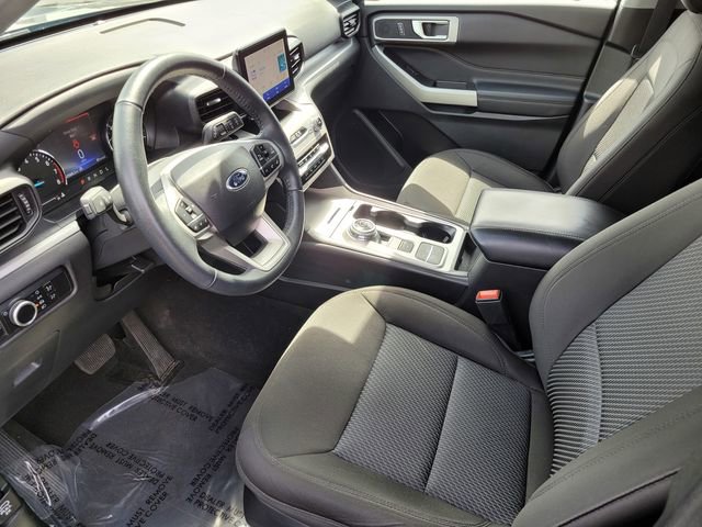 Certified 2023 Ford Explorer XLT RWD image 12