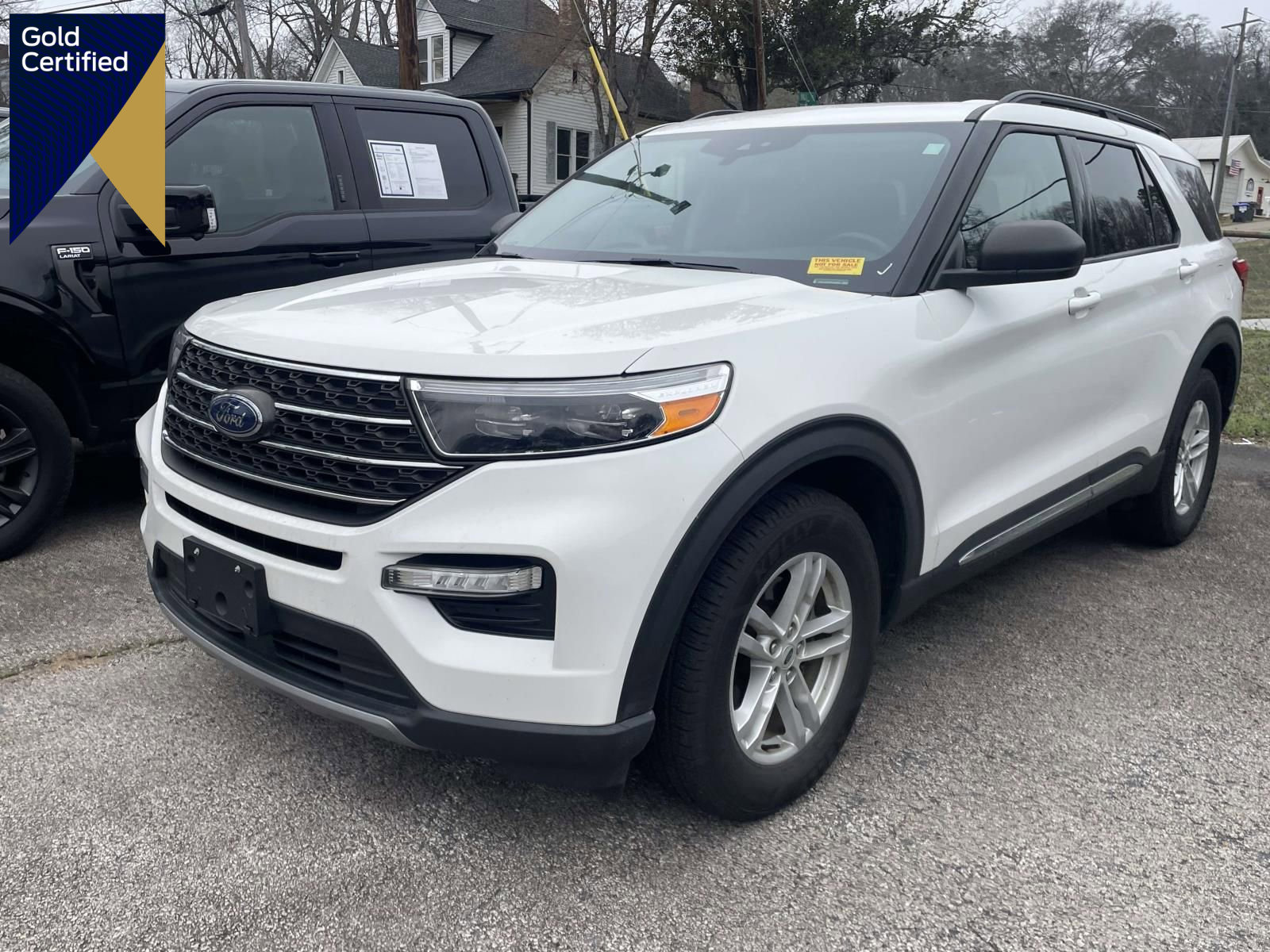 Certified 2022 Ford Explorer XLT w/ Equipment Group 202A