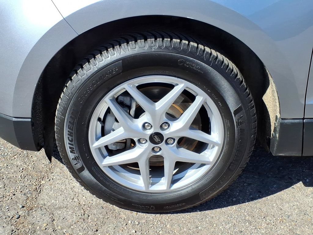Certified 2023 Ford Edge SEL AWD/4WD image 9
