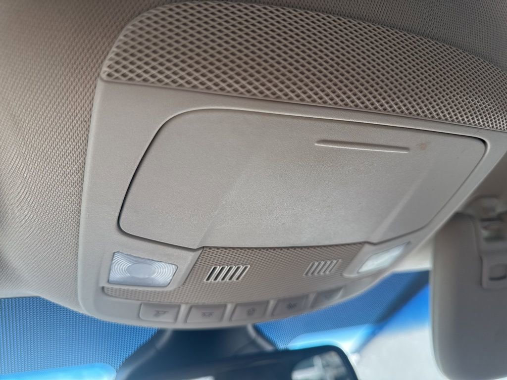 Certified 2019 Ford Edge SE FWD image 23