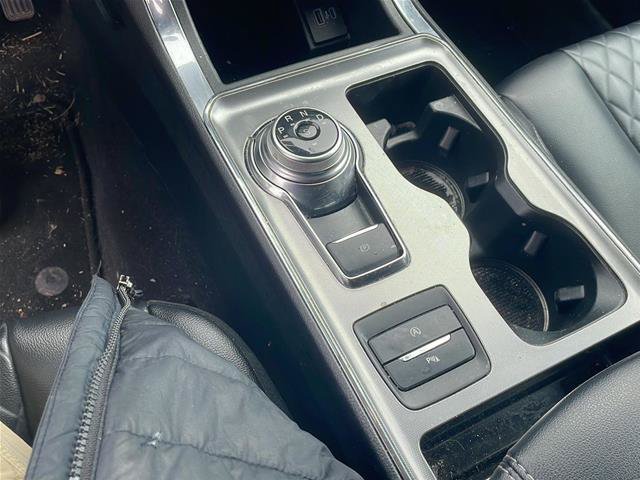 Certified 2024 Ford Edge Titanium AWD/4WD image 6